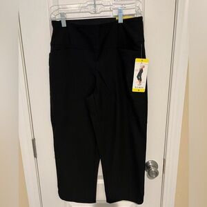 S.C.&CO black stretch capris, New